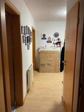 Flur - Etagenwohnung mit 90,20 m² in Ludwigshafen zur Miete