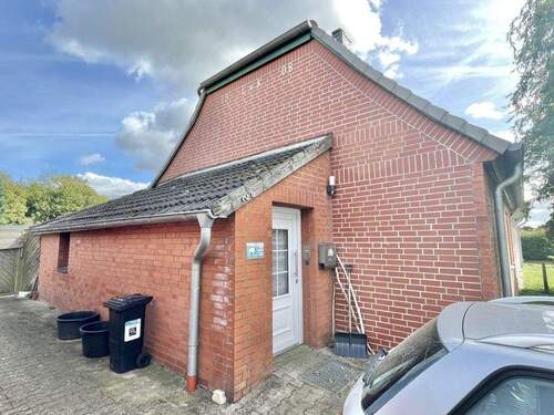 Hauseingang außen - 3 Zimmer Doppelhaushälfte in Rondeshagen Groß Weeden