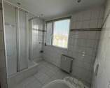Duschbad mit Fenster - 
