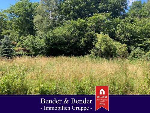 www.bender-immobilien.de - Großflächiges, ebenerdiges Baugrundstück in idyllischer Wohnlage!