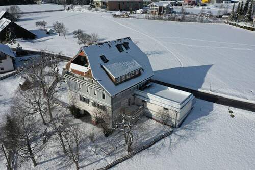 Luftbildaufnahme - 1 Zimmer Mehrfamilienhaus, Wohnhaus in Höchenschwand