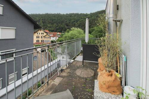Balkon - 4 Zimmer Einfamilienhaus in Unterreichenbach