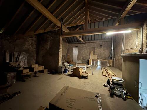 tempImagehAUZC1.jpg - 