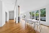 Wohnzimmer - 4 Zimmer Etagenwohnung zum Kaufen in Berlin