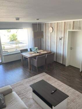 Wohnzimmer - 3 Zimmer Etagenwohnung zum Kaufen in Bad Soden am Taunus