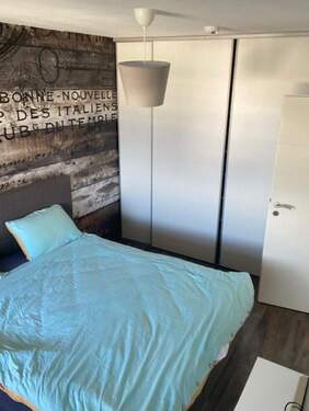 Schlafzimmer Bild 1/2 - 
