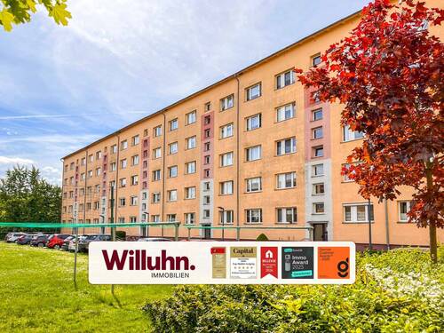 Außenansicht - Wohnen im Grünen: 3-Zimmer-Wohnung mit Balkon