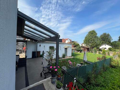 überdachte Terrasse - 