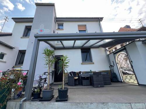 überdachte Terrasse - 