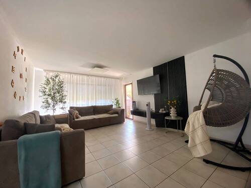 Wohnzimmer - *Provisionsfrei* 3,5 Zimmer mit großem Balkon