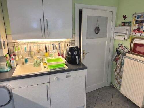 Tür zum Vorratskeller - Doppelhaushälfte mit 100,00 m&sup2; in Luckenwalde zum Kaufen