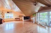 Wohnzimmer Dachgeschoss - Mehrfamilienhaus, Wohnhaus mit 280,00 m² in Steinebach/Sieg zum Kaufen