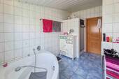 Badezimmer Dachgeschoss - 