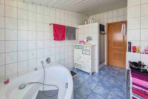 Badezimmer Dachgeschoss - 