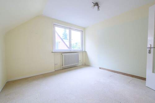 Mittleres Zimmer OG.jpg - 