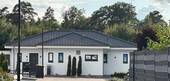 Hausansicht - Freist. Bungalow, in allerbestem Zustand, Baujahr 2021, mit Wärmepumpe, in Toplage von Wassenberg - Rothenbach....