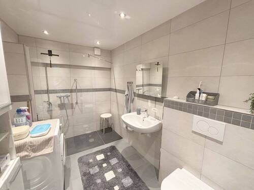 Badezimmer 1 Obergeschoss - 