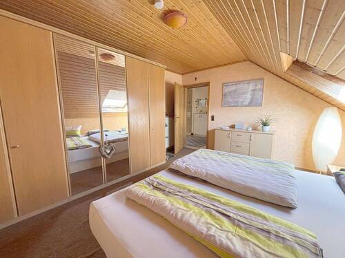 Schlafzimmer 3 Dachgeschoss - 