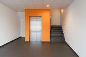 Foyer und Aufzug - 