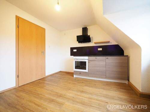 Bild 2 - 3 Zimmer Etagenwohnung zur Miete in Saarbrücken