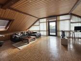 Wohnraum DG mit Zugang Loggia - 