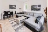 Wohnzimmer - 3 Zimmer Etagenwohnung zum Kaufen in Stuttgart