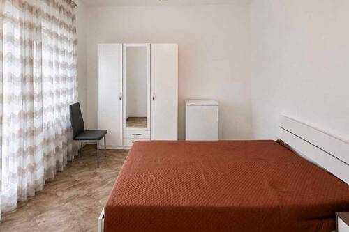 Schlafzimmer 2 - 