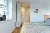 Schlafzimmer mit Ankleide - 