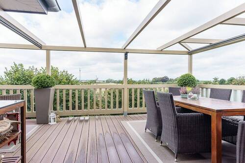mit Ausblick - 