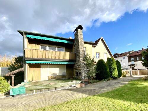 West-Nordwest - 5 Zimmer Einfamilienhaus in Schwandorf