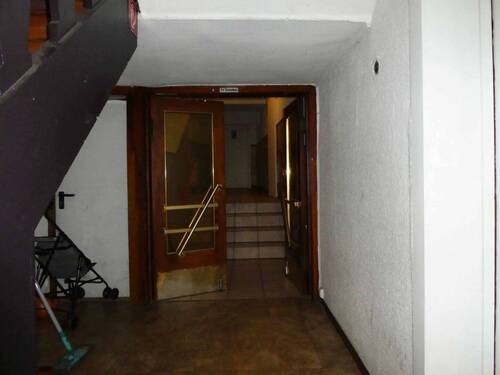 Zugang zum Hinterhaus - 