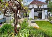 Gartenansicht - Ein Zuhause für Menschen mit Sinn für Design, Qualität und Individualität!