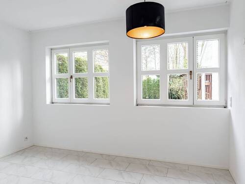 Schlafzimmer - 2 Zimmer Etagenwohnung in München