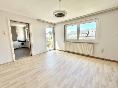 1. OG: Esszimmer mit Balkonzugang - 