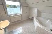 Badezimmer im DG - 