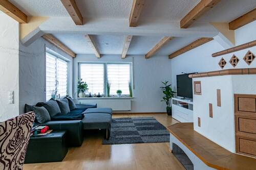 Wohnzimmer - 4 Zimmer Etagenwohnung zum Kaufen in Altshausen