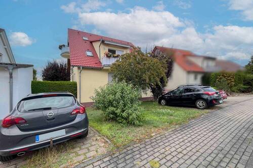 Vorderansicht Haus - 