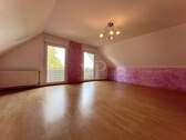 Geräumiges Zimmer mit Balkon - 