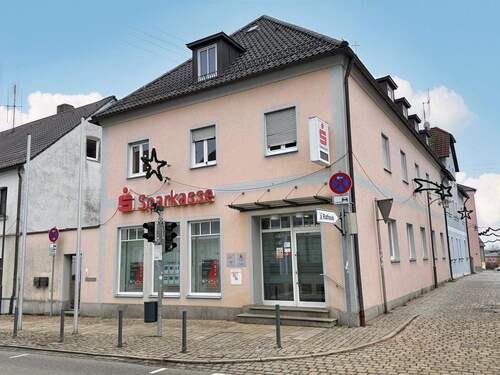 Außenansicht - voll vermietetes Wohn- und Geschäftshaus in gut frequentierter Lage