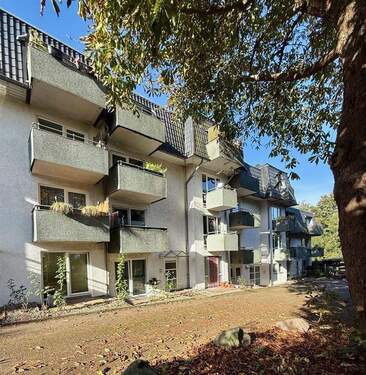 Außenansicht - Bezugsfreie 1-Zimmer-Whg. mit Balkon, EBK, Duschbad und Carport Rendsburger Landstraße, Kiel