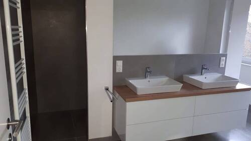 Badezimmer - Etagenwohnung mit 106,00 m&sup2; in Cloppenburg zur Miete