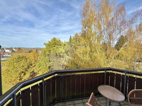 Balkon - Etagenwohnung mit 65,00 m&sup2; in Windischeschenbach zum Kaufen