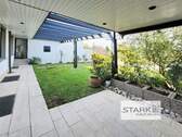 Terrasse mit Grün.jpg - 