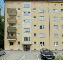 Wohnglück schaffen mit Erbbbaurecht: Zentrale 2-Zi. Whg mit Balkon und Stellplatz - Augsburg Hochfeld