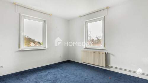1. OG Schlafzimmer 2 - 