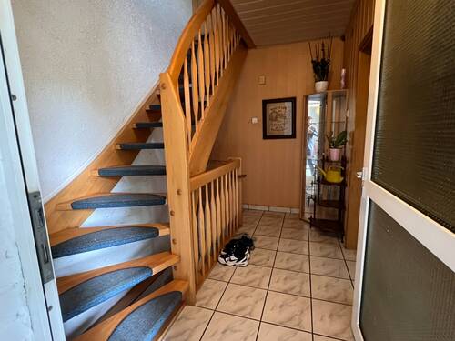 Eingang Flur EG - Einfamilienhaus mit 100,00 m² in Beverungen zum Kaufen