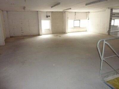 24034-4.jpg - Halle in Weißenfels zur Miete