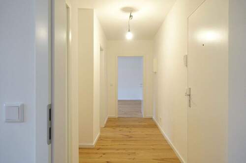 Bild 3 - 2 Zimmer Etagenwohnung in Düsseldorf