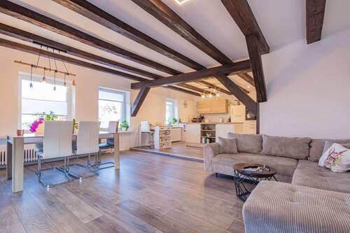 Wohnzimmer5 - 4 Zimmer Etagenwohnung zum Kaufen in St. Peter