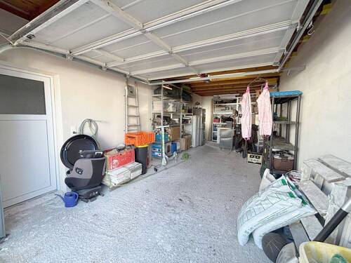Garage - 